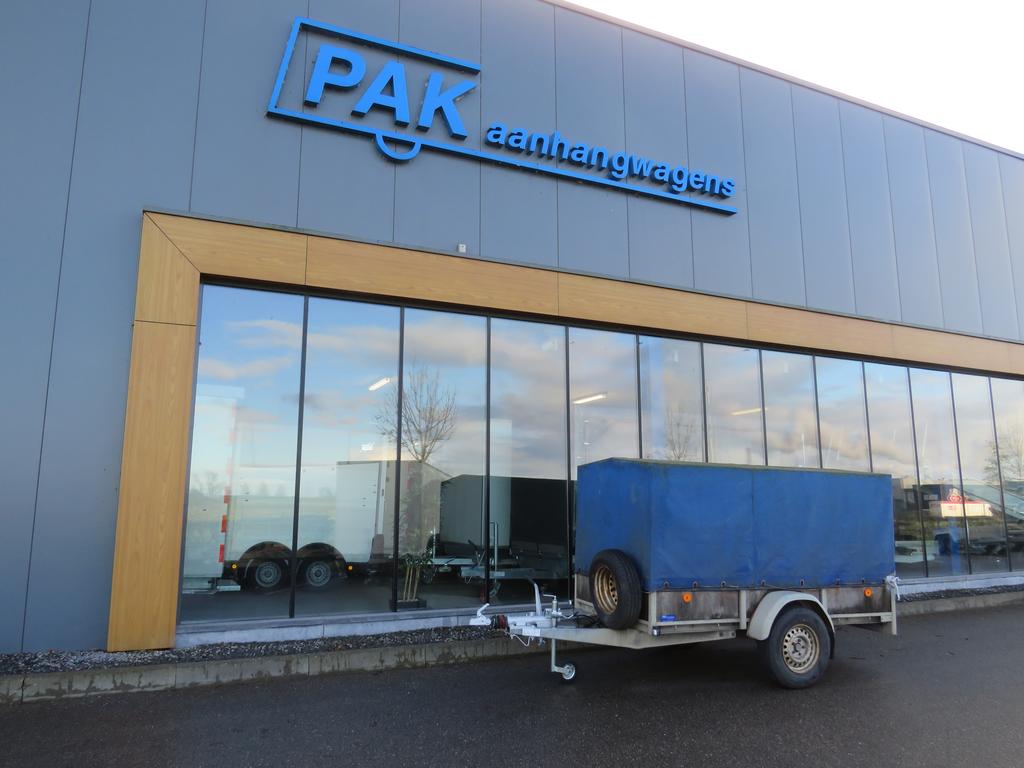 Hapert Huifaanhangwagen enkelas 250x130x150cm 1350kg